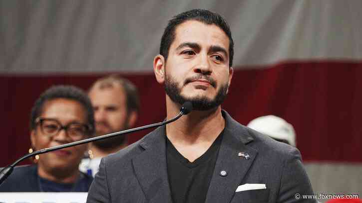 Abdul El-Sayed confronted on Soros ties after ridiculing politicians for taking corporate money