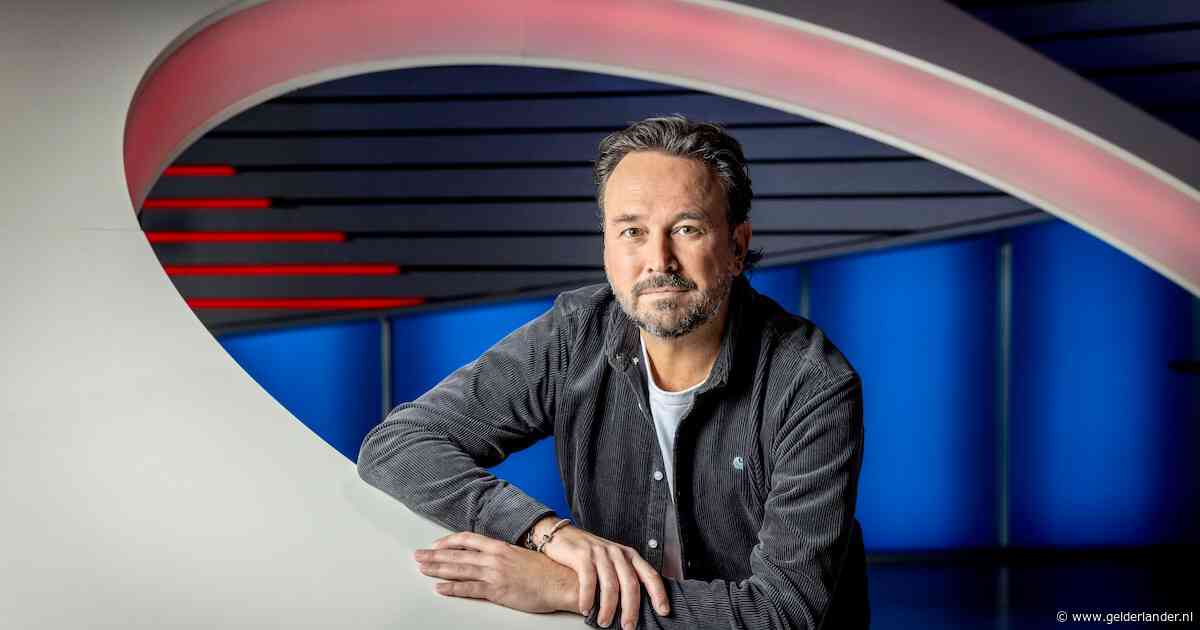 Xander van der Wulp (NOS Sport) over ‘het bord op schoot’: ‘Verlies van Eredivisie zou zware teleurstelling zijn’