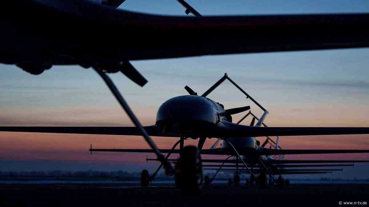 Gegenangriff der Ukraine: Russland: Kiew greift Moskau mit Hunderten Drohnen an