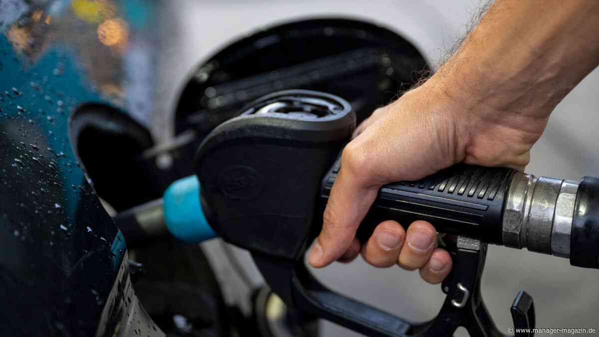 Benzin und Diesel: Spritpreise steigen trotz Tankrabatt