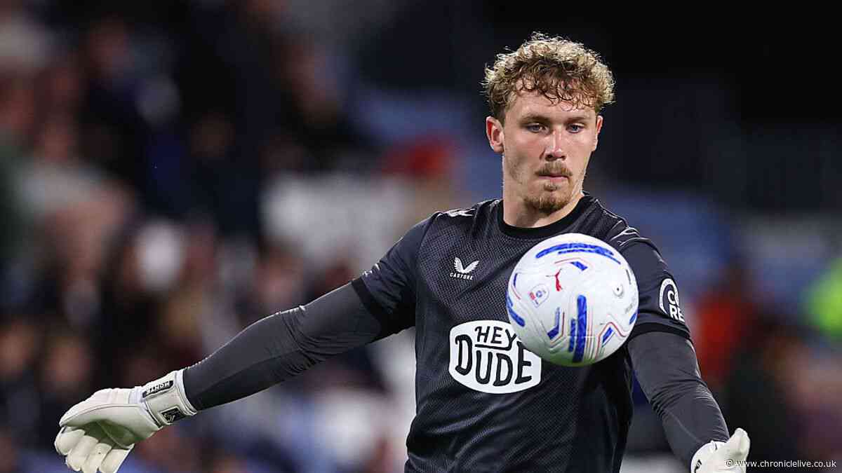 Sunderland slap hefty price tag on teenager as Liverpool eye shock transfer bid