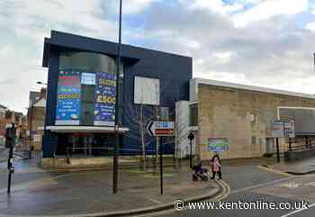 Firefighters tackle blaze at derelict Gala Bingo hall in Chatham High Street