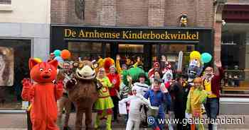 Arnhemse Kinderboekwinkel sluit Kinderboekenweek af met vossenjacht in Arnhem