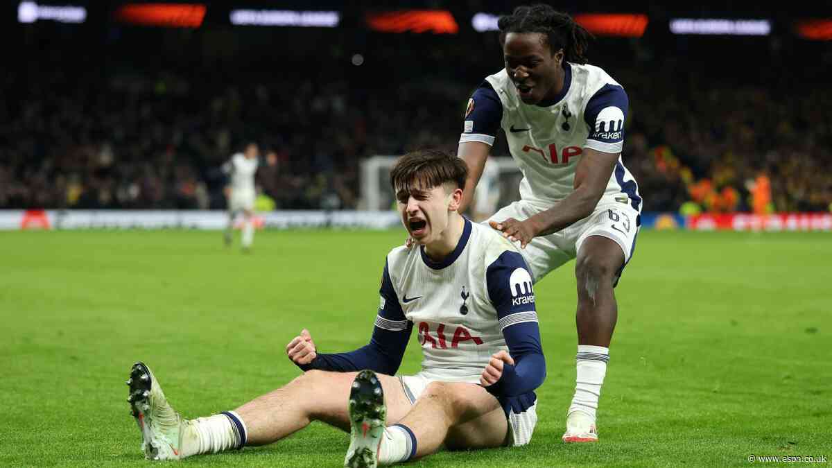 Moore backed for Spurs impact by youth teammate