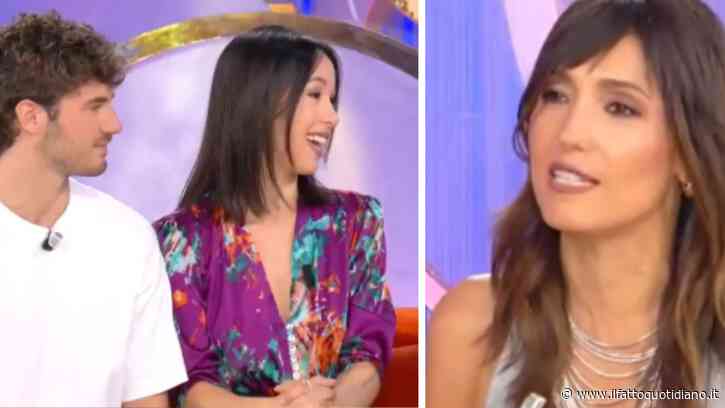 “Tu marito fa il mammo a Milano?”: la domanda di Caterina Balivo ad Aurora Ramazzotti scatena le polemiche social. I commenti: “Si chiama papà, non mammo”, “Benvenuto Medioevo”