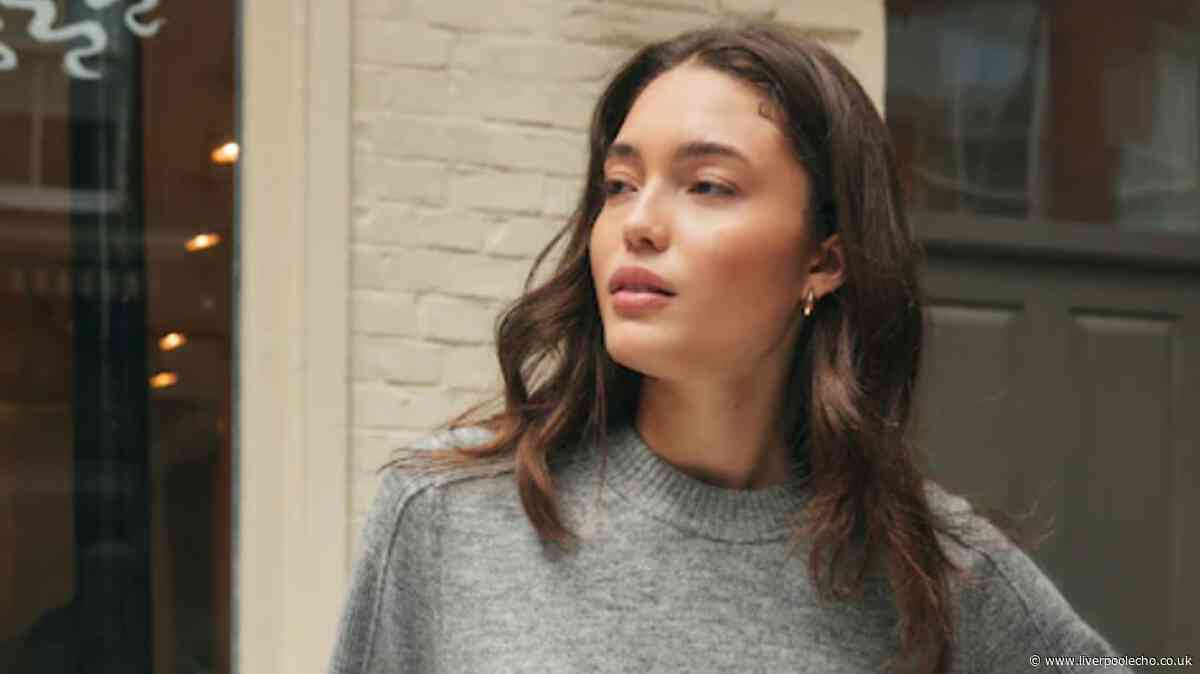 Next shoppers snap up ‘gorgeous’ £10 clearance jumper that’s perfect for autumn