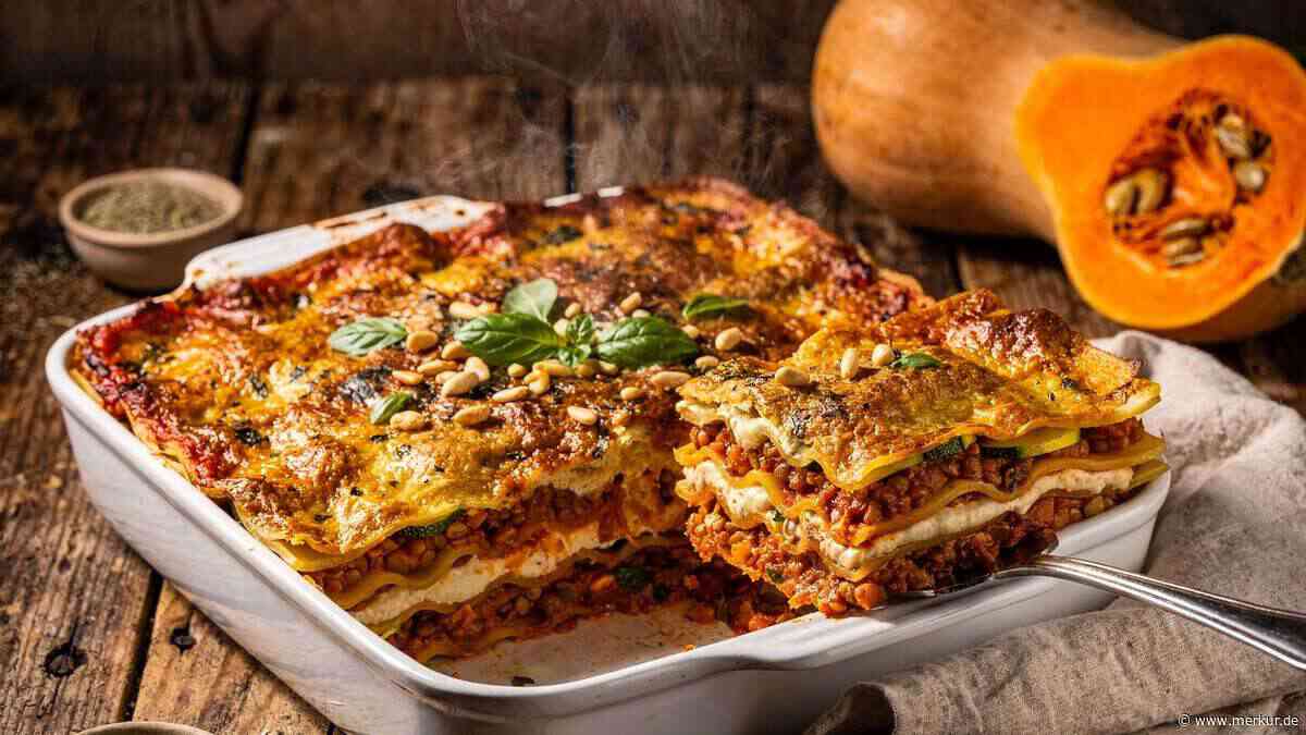 Vegane Linsen-Lasagne mit Cashew-Soße: proteinreich, cremig und perfekt für den Herbst