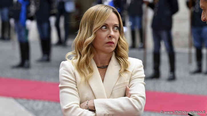 Caro carburanti, il dietrofront del governo dopo la promessa di attivare le accise mobili. L’extragettito Iva resta nelle casse dello Stato