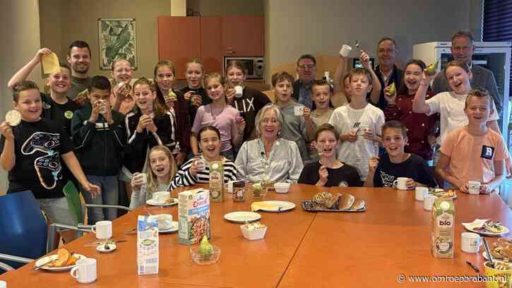 Kinderen aan tafel bij burgemeester: 'Ik hou meer van iets minder gezond'
