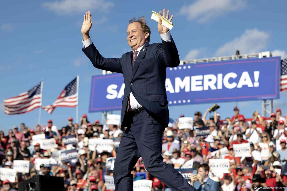 GOP spends big on midterm ads and Jim Bakker dies at 86: Morning Rundown