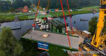 Brugdeel van 41 ton mag kort voor hijs niet over viaduct: ‘Het zal toch niet?’
