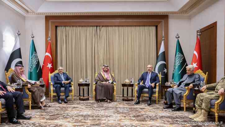 Gli Houthi attaccano l’aeroporto di Ryad e una raffineria Aramco. Pakistan e Turchia invieranno forze militari in Arabia Saudita