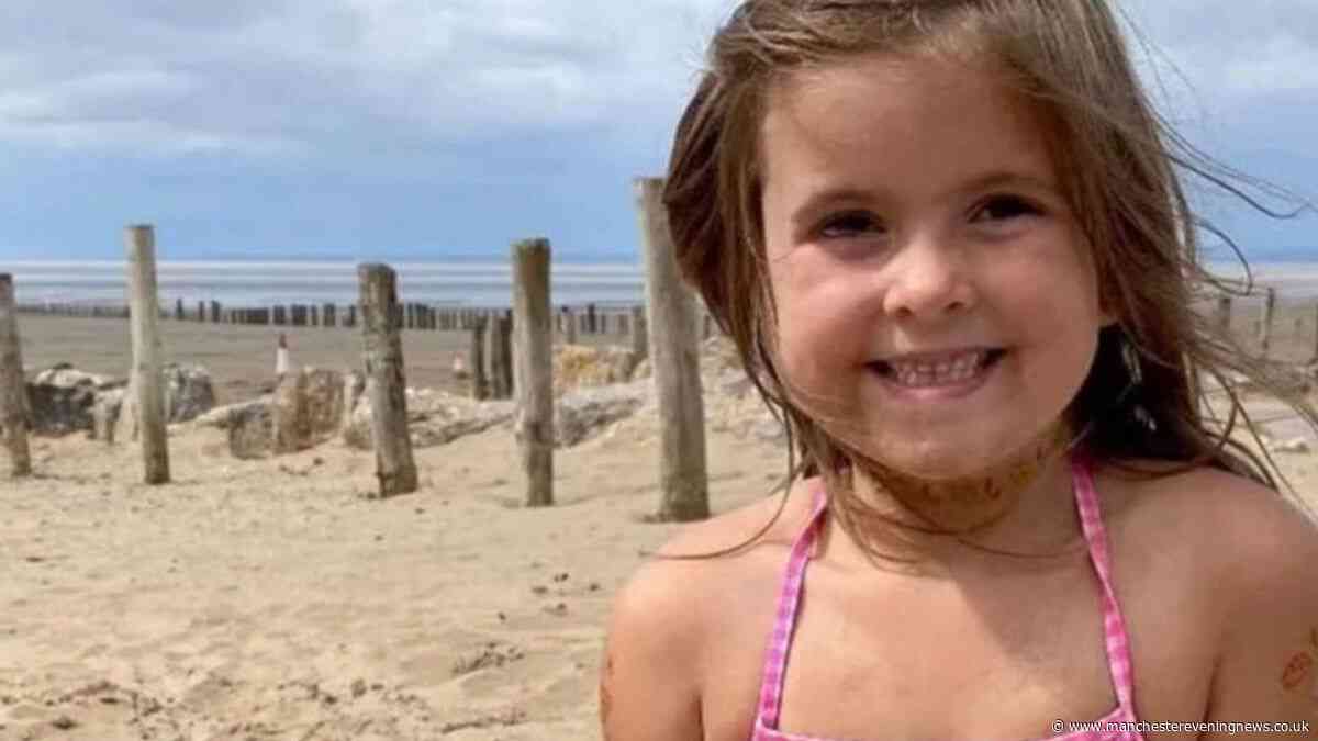 Police issue new update amid 'speculation' after body of girl, 11, found in UK park