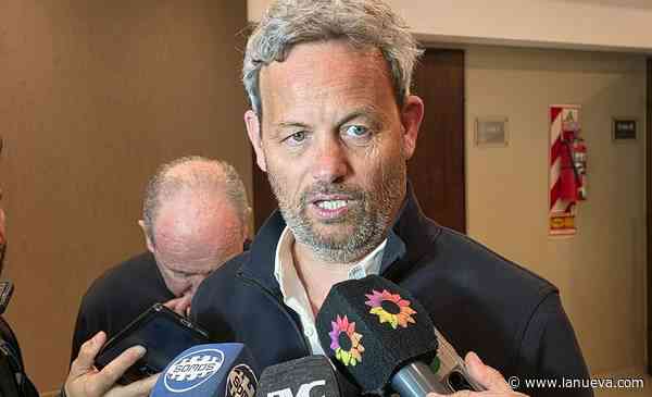 Arranz: "Venimos a escuchar a los vecinos y a proponerles un proyecto para el frente de playa"