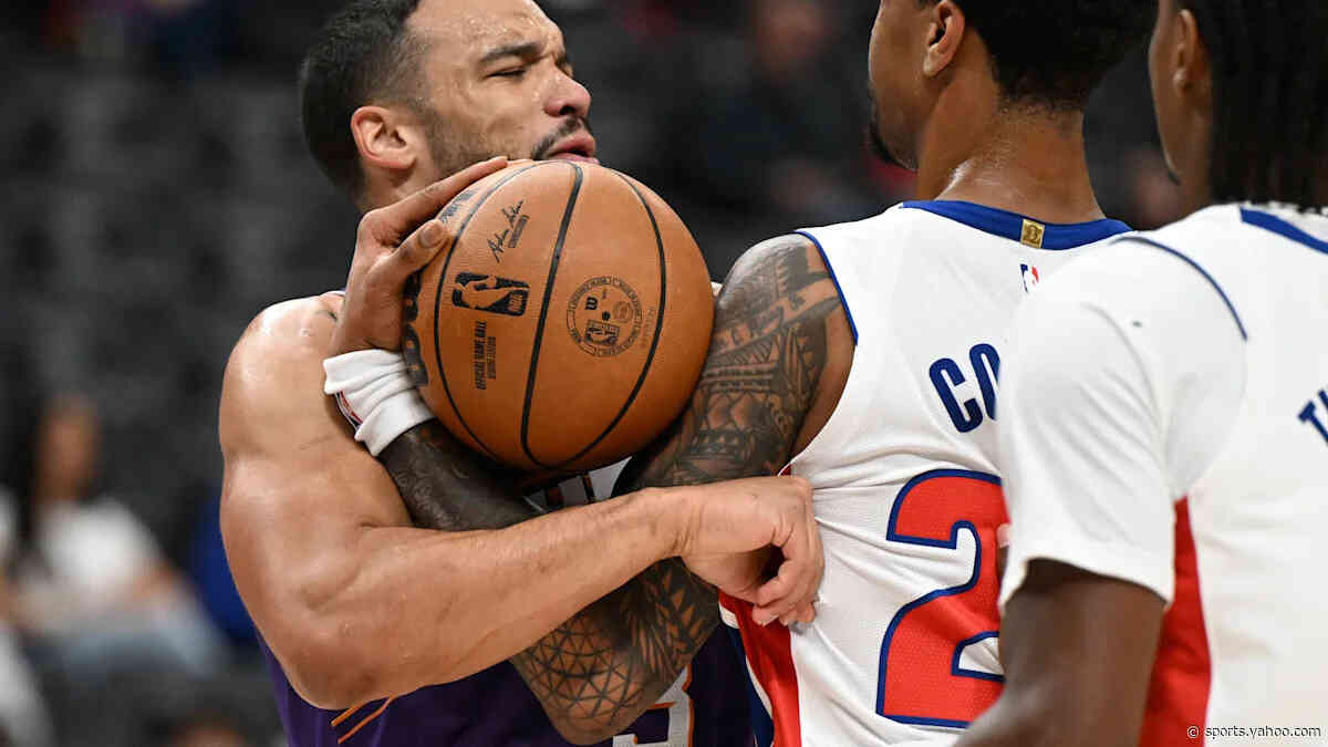 John Collins grabs Dillon Brooks' throat mere minutes into Pistons/Suns preseason opener