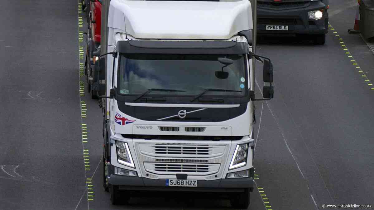 North East lorry drivers delivering NHS supplies to strike in pay dispute