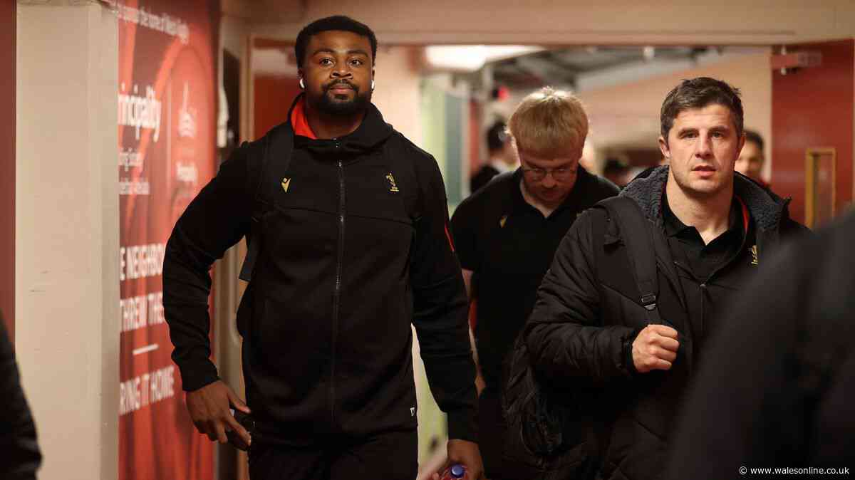 English team fight Wales bid to bring star home for World Cup