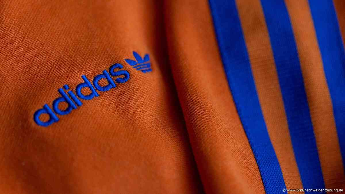 Adidas zum Prime Day: Starke Rabatte auf Socken, Sporthosen und Co.