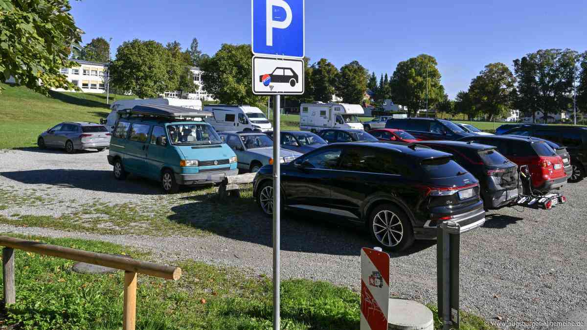 Parken am Ammersee wird teurer: Utting erhöht die Gebühren
