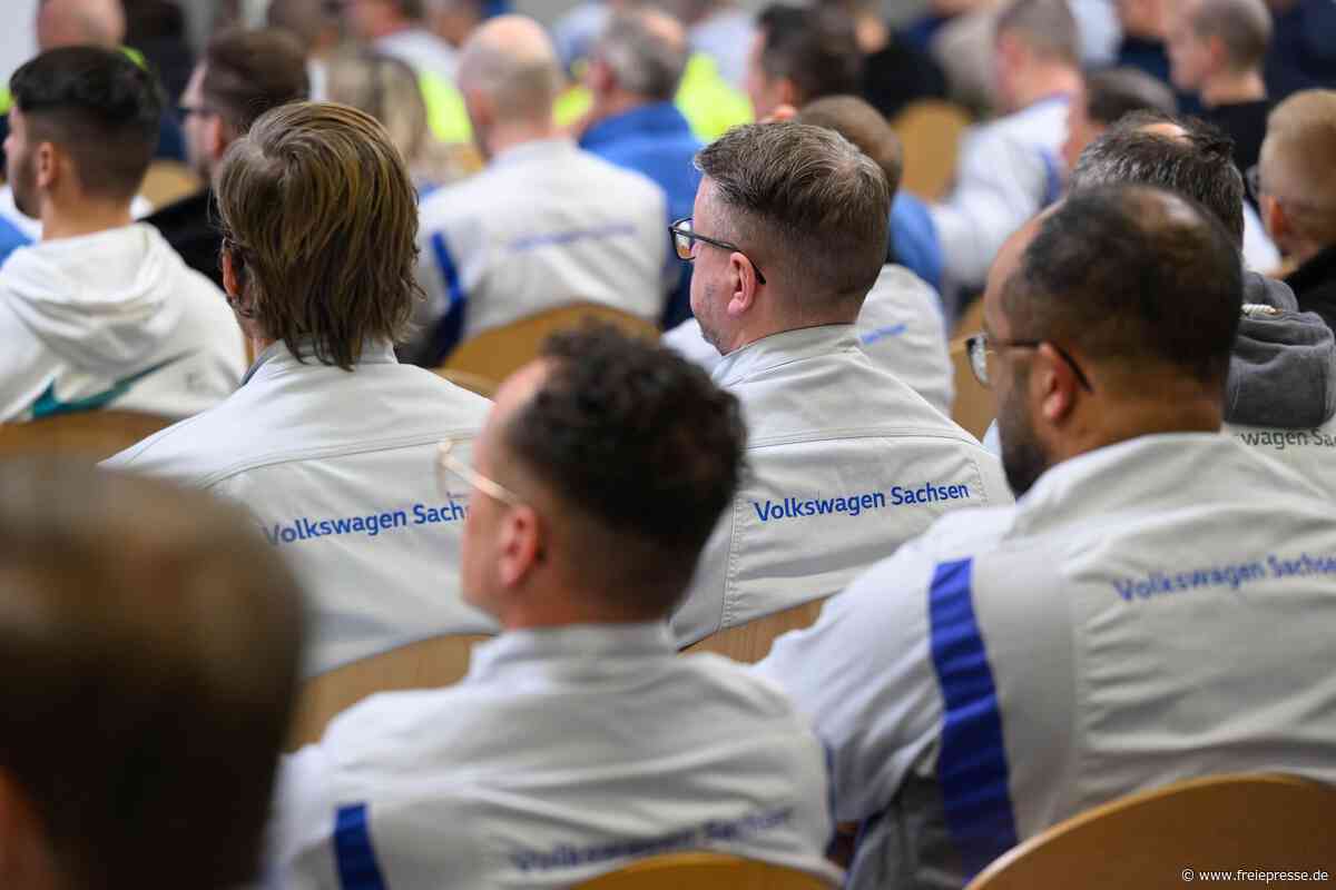 Bald 3000 Euro weniger im Jahr? Was auf VW-Beschäftigte in Zwickau zukommen könnte
