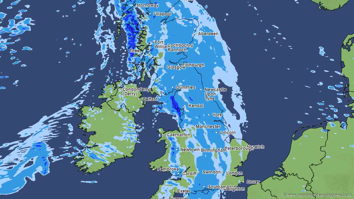 Met Office weather maps show exact date UK to be hit with 600-mile wall of rain