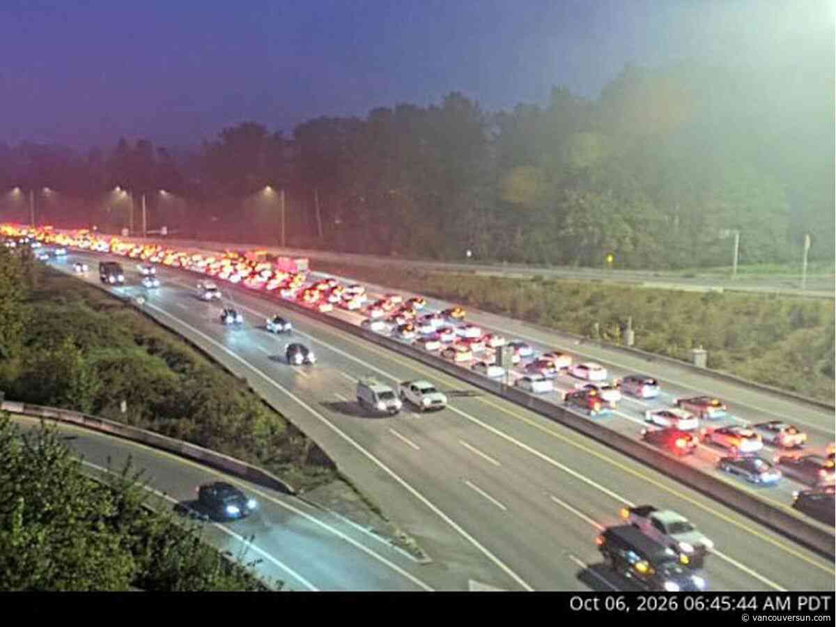 Traffic alert: Highway 1 eastbound in Burnaby closed due to body on road