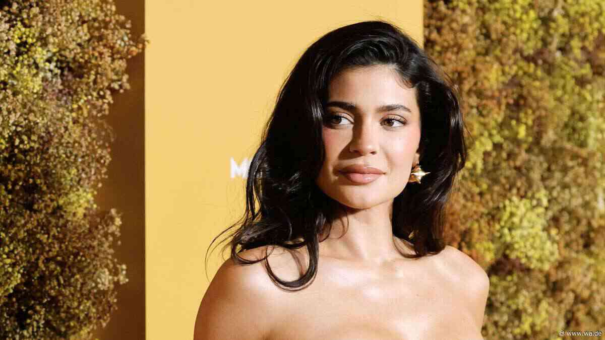 Kylie Jenners Vermögen: So viel verdient das Kardashian-Küken