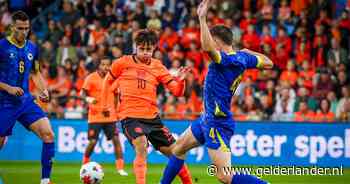 LIVE EK-kwalificatie | Eerste gevaar is van Jong Oranje in cruciaal duel, Kees Smit haakt geblesseerd af in warming-up