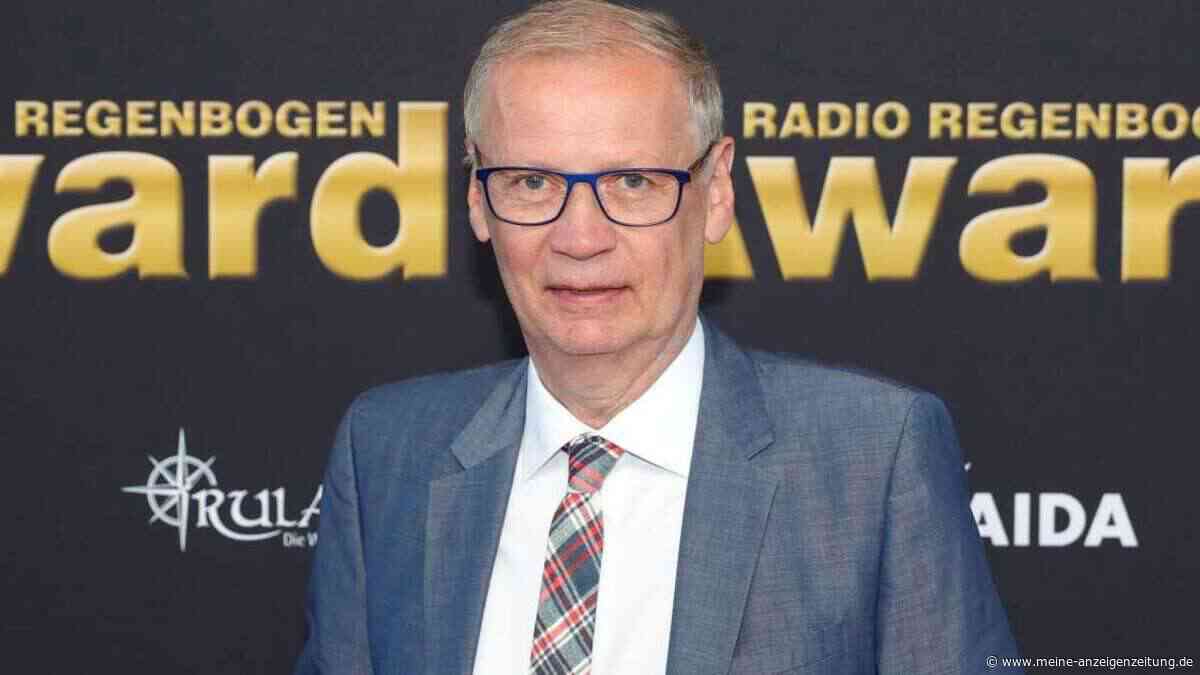 Günther Jauch liegt bei „Wer wird Millionär?“ plötzlich auf dem Boden