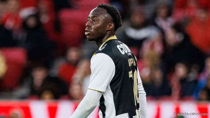 Midfielder Appiah joins Bristol Rovers