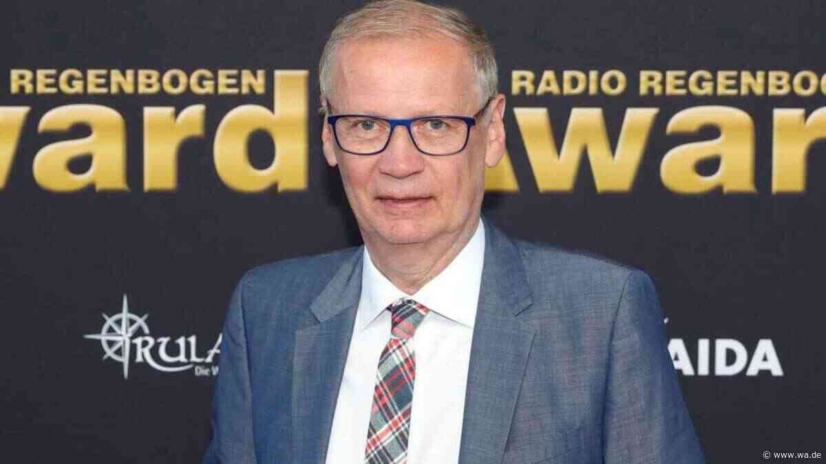 Günther Jauch liegt bei „Wer wird Millionär?“ plötzlich auf dem Boden