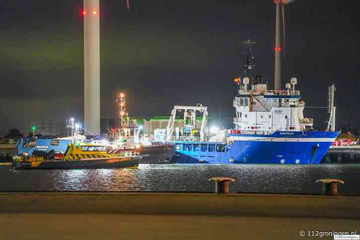 Zeeschip ‘de Nautilus’ dreigde te kapseizen in de Eemshaven (+Video)