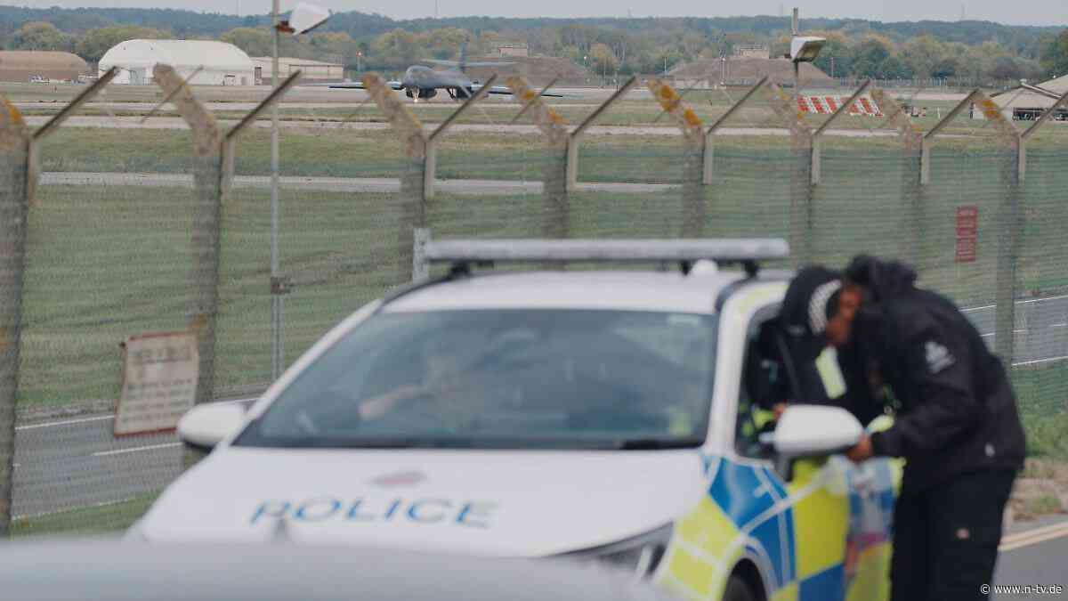 Nach Vorfall an Militärbasis: Britische Anti-Terror-Polizei nimmt weiteren Verdächtigen fest