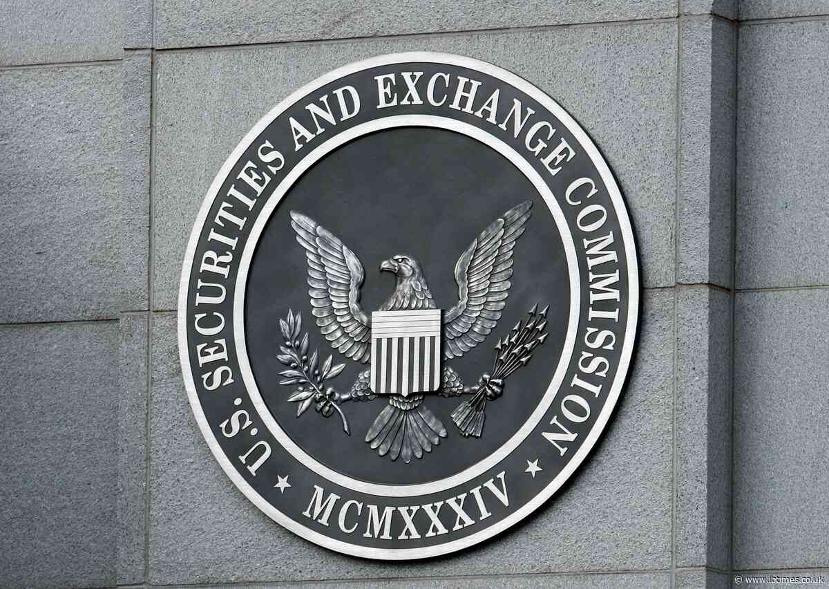 Fake SEC Credentials and AI Trading Bots Allegedly Tricked Investors Out of $15M