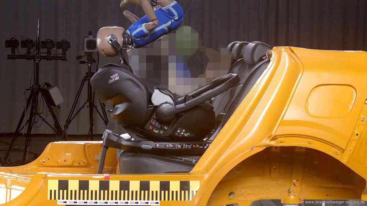 Stiftung Warentest warnt: Lebensgefahr bei zwei Kindersitzen im Crashtest