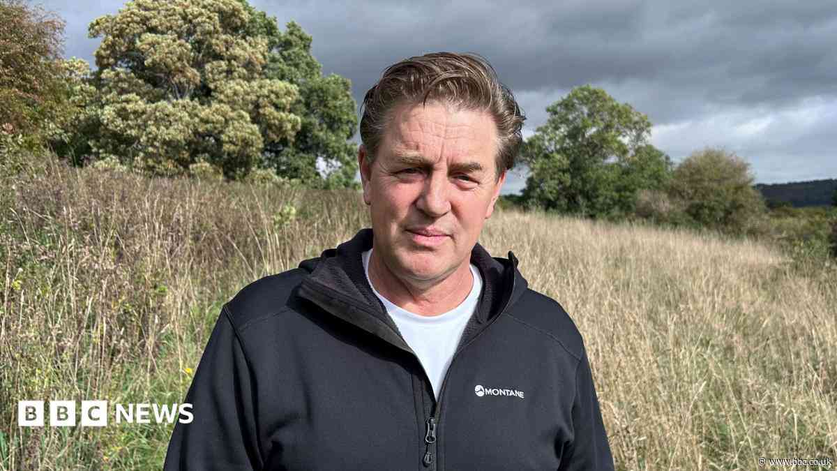 Residents' anger over unfinished newbuild estate