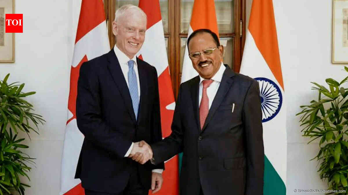 Amid Canada trade talks, NSAs discuss security coop