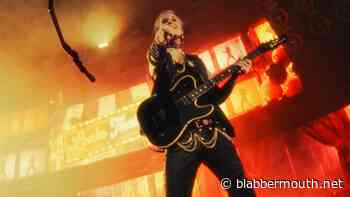 JOHN 5 On MÖTLEY CRÜE's 'The Return Of Carnival Of Sins' Tour: 'It Was Incredible. Everybody Had So Much Fun.'