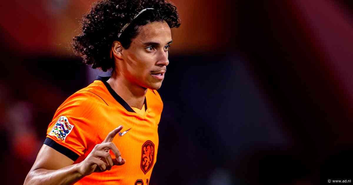 AD Voetbalpodcast | ‘De ogen zijn dit weekend nog meer gericht op de nieuwe internationals Zechiël en Meerdink’