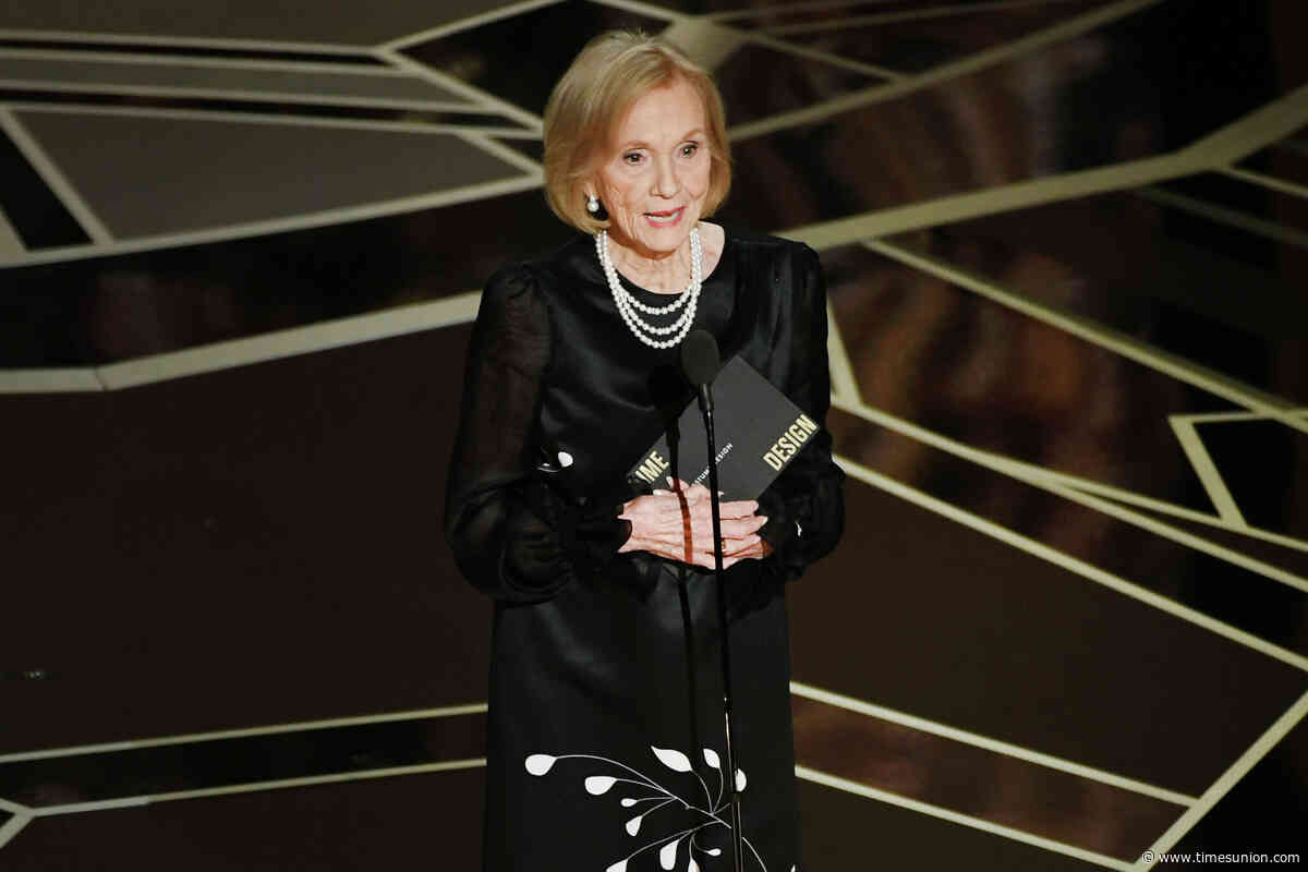 Eva Marie Saint, Oscar winning actress and Bethlehem grad, dies at 102