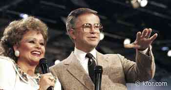 Jim Bakker, televangelist who built 'PTL Club' empire with Tammy Faye dies at 86