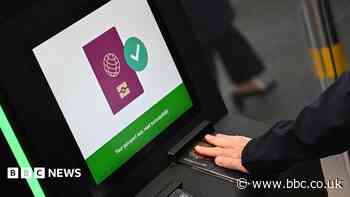 Roll-out begins for passport-free airport e-gates