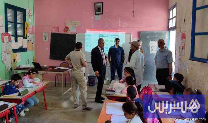 مدرسة بني عمار معلمة تنتظر التأهيل