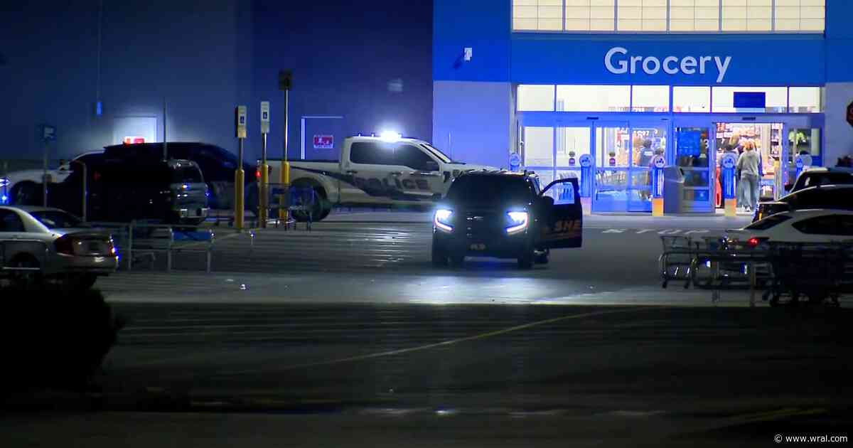 Police chief responds after Walmart shoppers claim they were held inside during bomb threat
