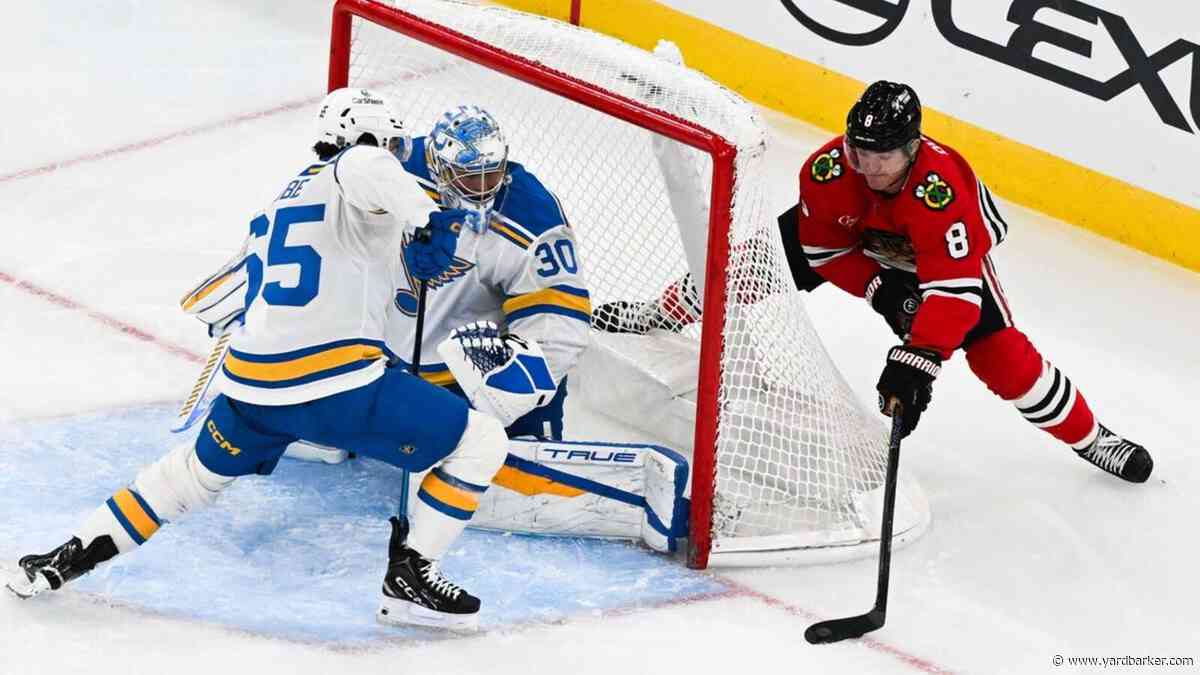 Blackhawks take down Blues to post first win of season