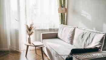Homes look cheap and tacky if you don't remove 4 living room features
