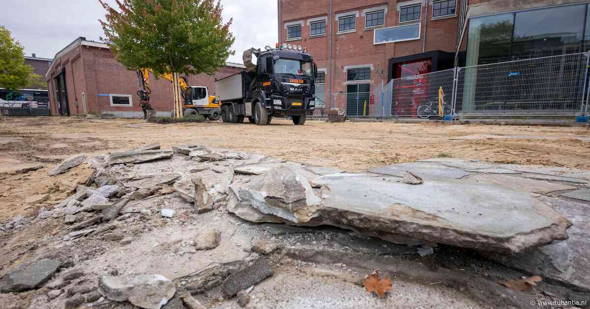 Bestrating Museumfabriek op de schop: flagstones vervangen door beton