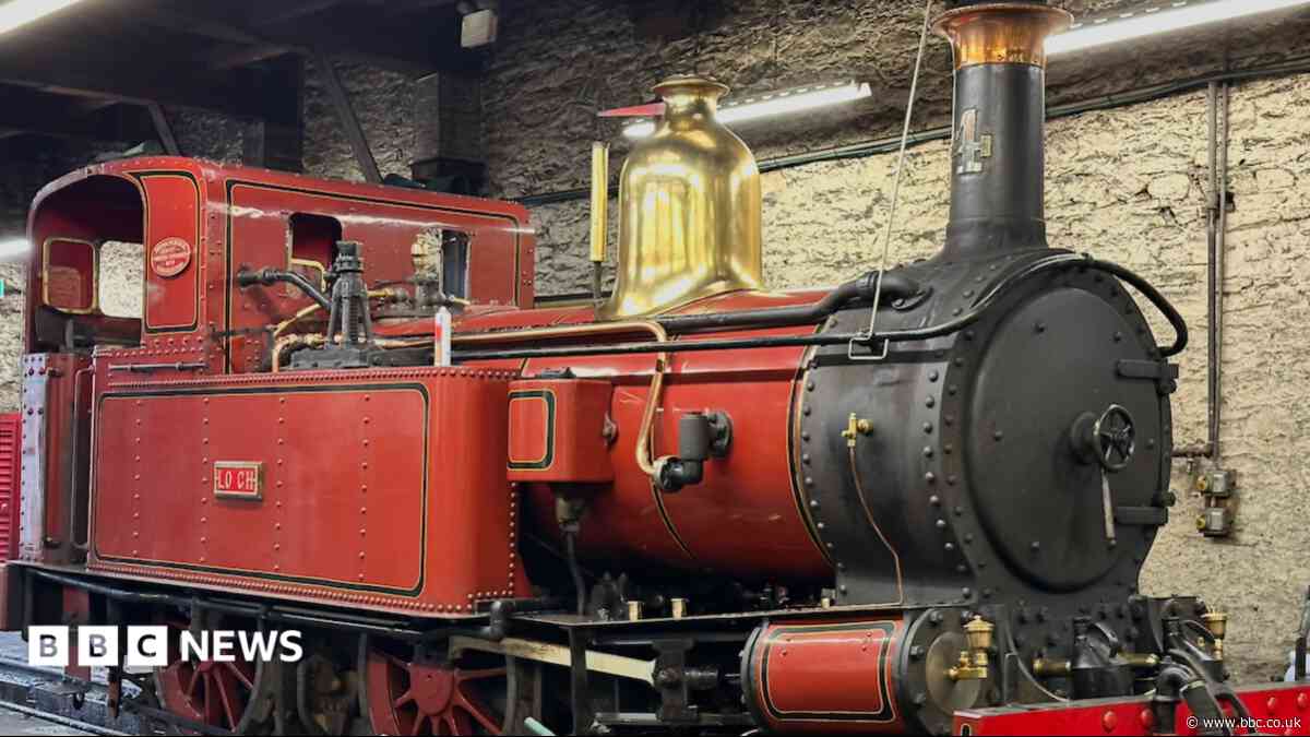 Railways and 'dead zoo' free to enter this weekend