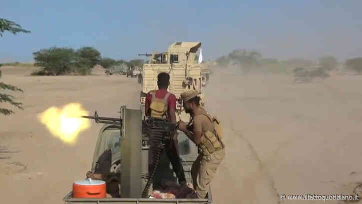 Houthi: “Colpito l’aeroporto saudita Re Khalid a Riad”