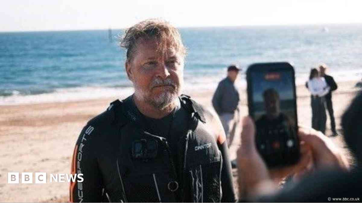 Karl Bushby completes English Channel swim